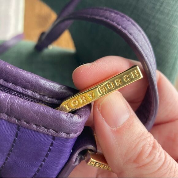 Tory Burch Women’s embroidered logo purple crossbody purse bag - EUC! - Picture 10 of 12